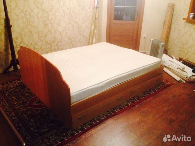 Кровати б/у Кровати б/у