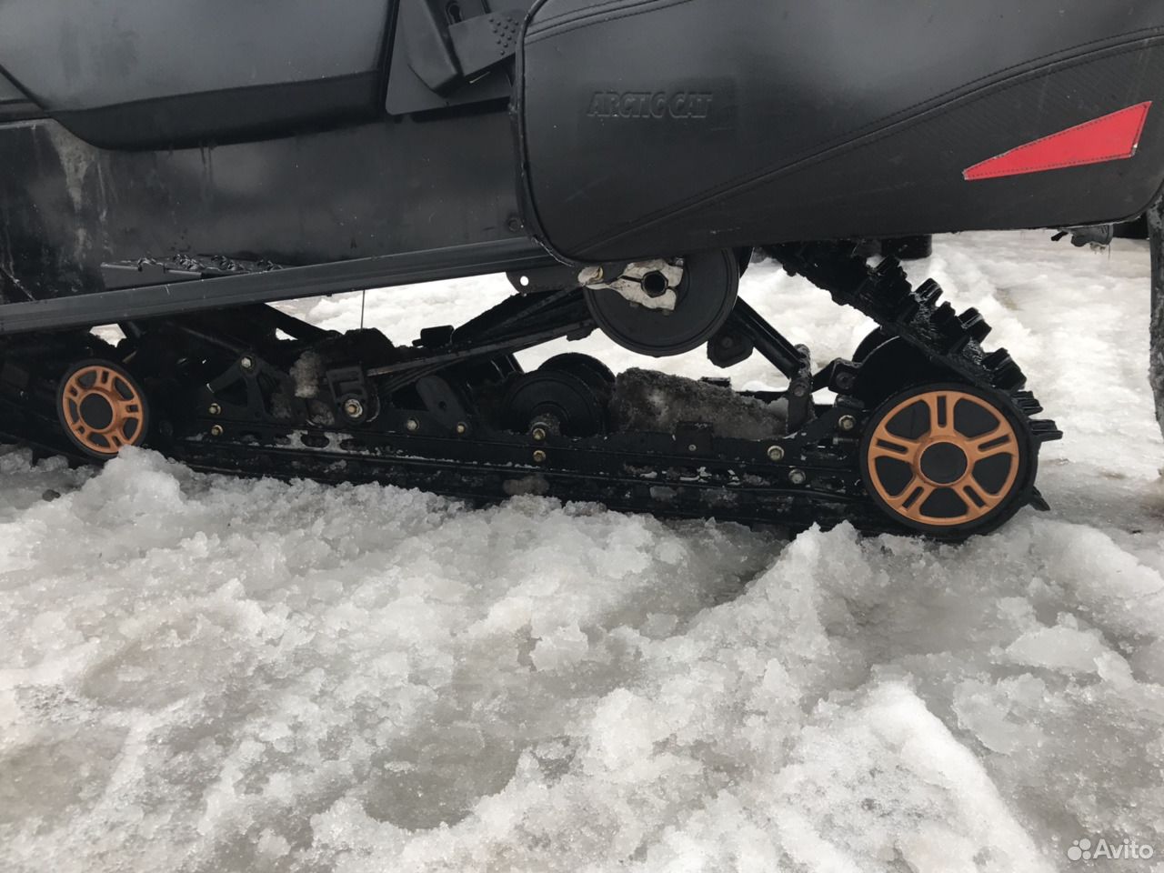 Снегоходы 2019 arctic cat m 8000 162 hard core evo. Гусеницы commander wtx. Гусеницы arctic cat. Задняя подвеска снегохода arti cat. Подвеска снегохода arctic cat.