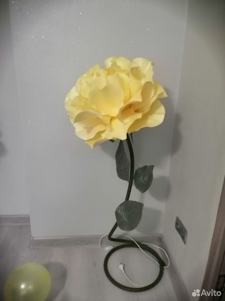 Торшер роза из изолона купить на Зозу.ру - фотография № 2
