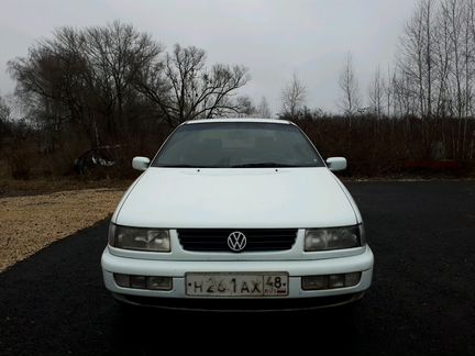 Volkswagen Passat 2.0 МТ, 1994, седан