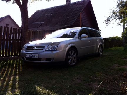 Opel Vectra 1.9 МТ, 2004, универсал