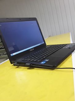 Компактный ноутбук Asus для офисных задач