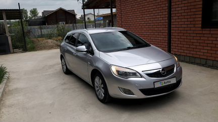 Opel Astra 1.6 AT, 2012, универсал