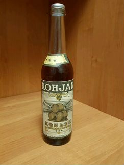 Бутылка из под Армянского коньяка 1990 год