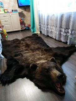 Шкура медведя (ковёр ) искусственая