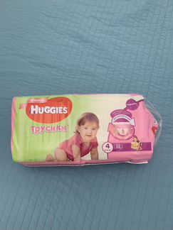 Подгузники-трусики Huggies для девочек