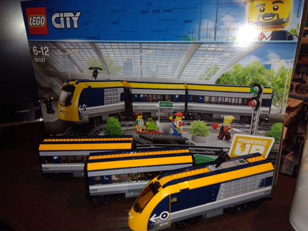 Lego поезд 60197+60198