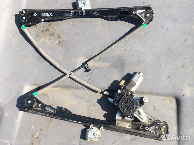 Стеклоподъемник передний Ford Focus I