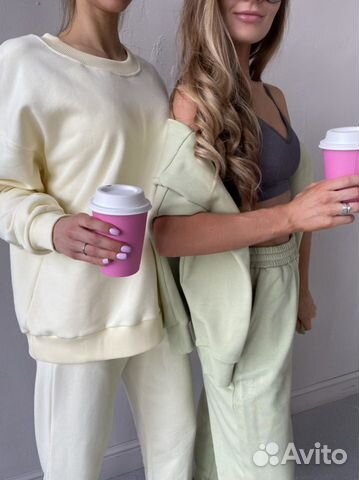 Спортивные костюмы женские