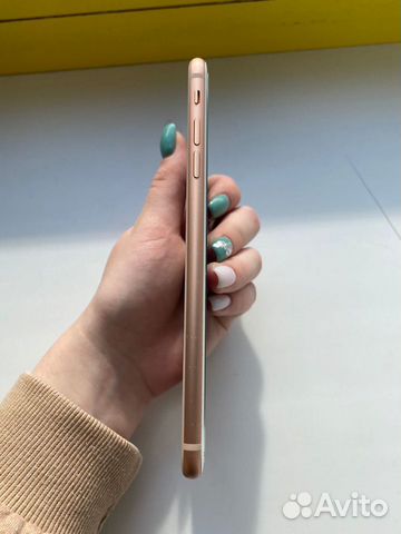 iPhone 8 plus 64gb gold