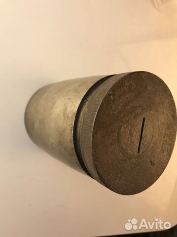 Копилка железная для монет