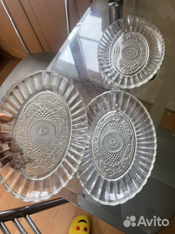 Блюда из стекла б/у