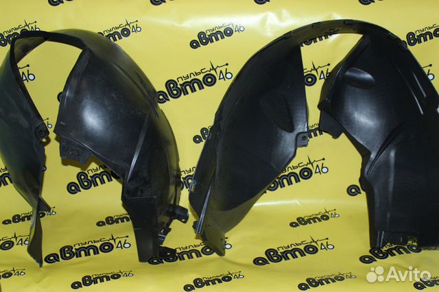 Подкрылок передний локер Рено Сандеро 1