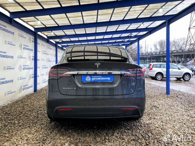 Tesla Model X `2016