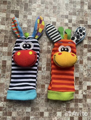 Носки погремушки с принтом