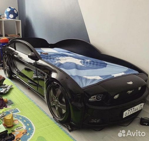 Кровать машина