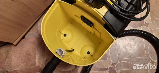 Пылесос Karcher puzzi 100