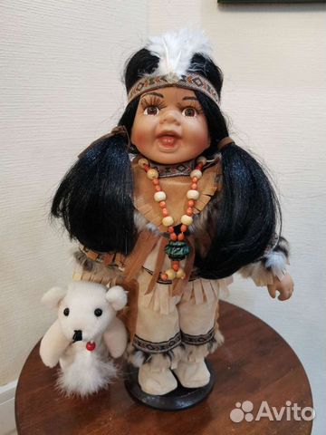 Кукла фарфоровая коллекционная