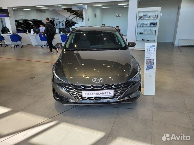 Hyundai Elantra 1.6 AT, 2021