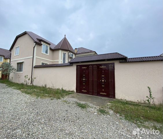 

4-к. дом, 150 м²