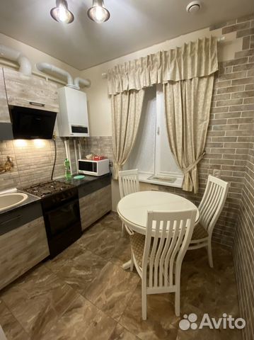 

2-к. квартира, 42 м², 2 кровати
