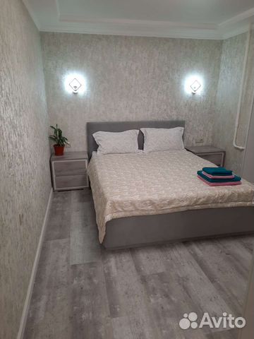 

1-к. квартира, 52 м², 2/5 эт.