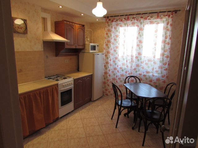 

1-к. квартира, 42 м², 4 кровати