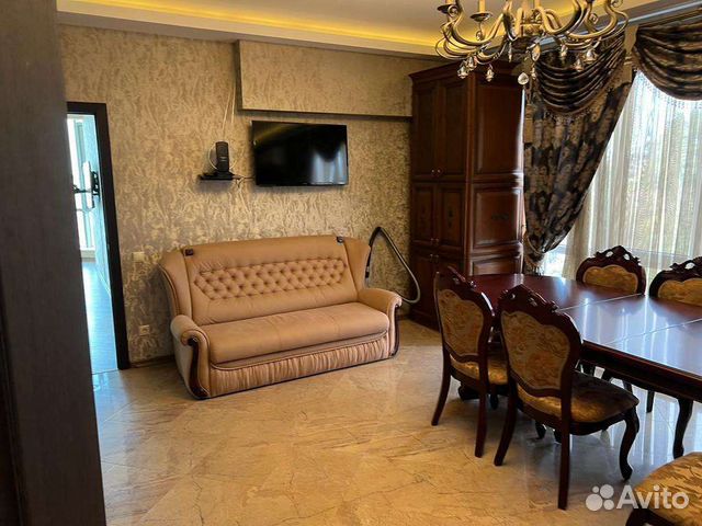 

2-к. квартира, 64 м², 9/18 эт.