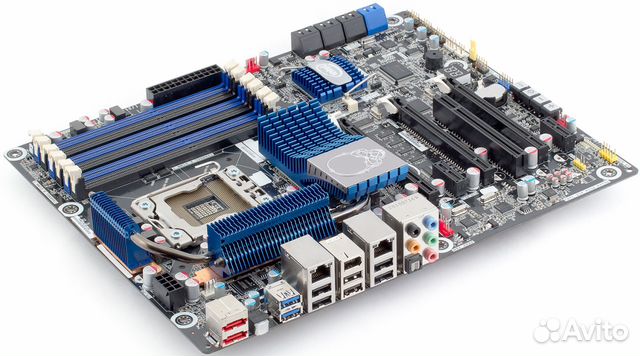 Небедный йорик 1366 intel DX58SO2rev2+ i7 970, 990 Небедный йорик 1366 intel DX58SO2rev2+ i7 970, 990