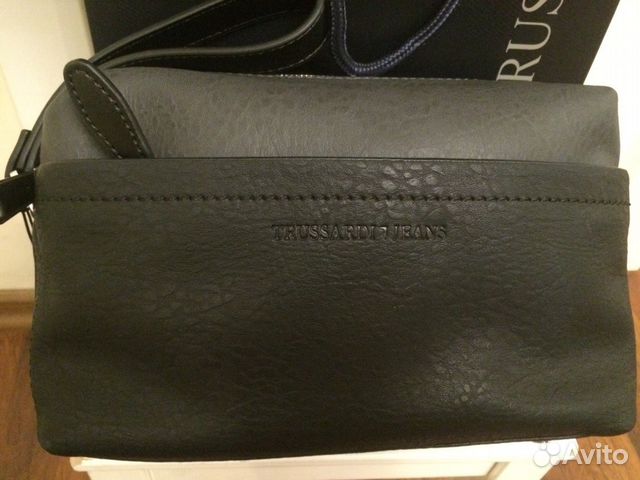 Trussardi сумка-барсетка-косметичка Trussardi сумка-барсетка-косметичка
