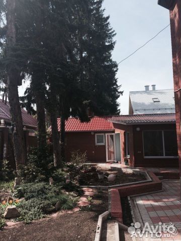 Коттедж 350 м² на участке 9 сот. Коттедж 350 м² на участке 9 сот.