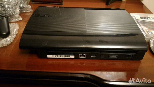 PlayStation 3 super slim 500gb + 4 джостика, Камер