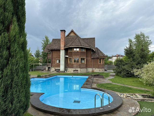 

Коттедж 400 м² на участке 30 сот.