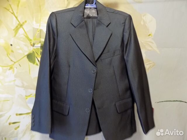 Новые школьные костюмы