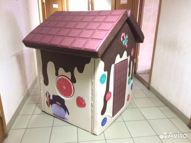 Игровая площадка для детей с мягкими бортиками