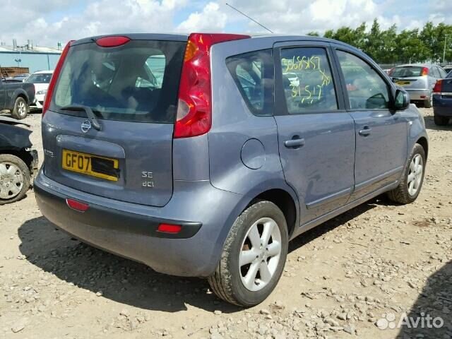 Дверь капот фара бампер nissan note E11 Дверь капот фара бампер nissan note E11