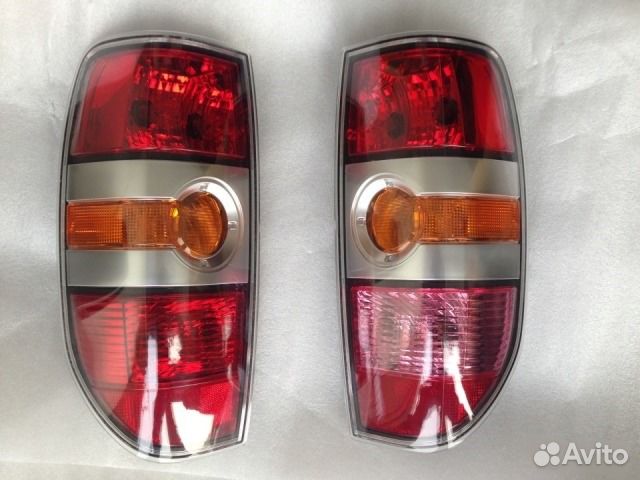 Фонари задние фонарь Mazda BT-50 2006-2012