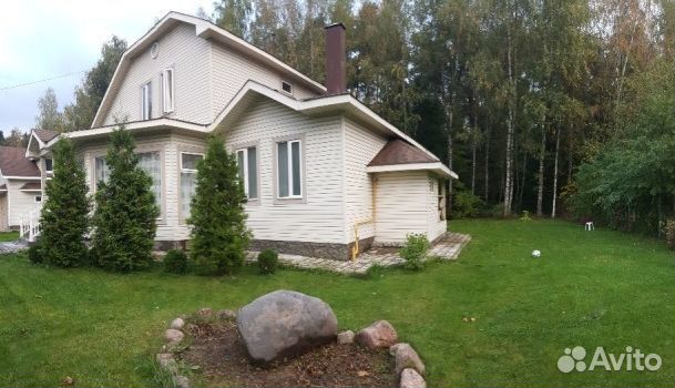 Дом 250 м² на участке 10 сот.