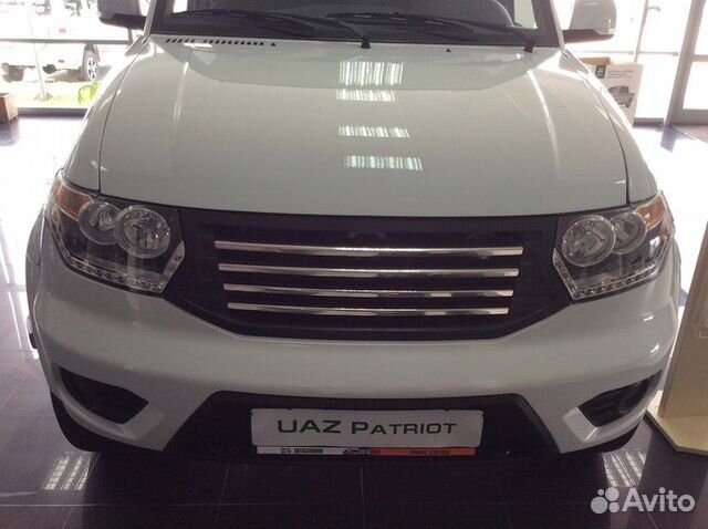 Решётка радиатора на УАЗ патриот Премиум