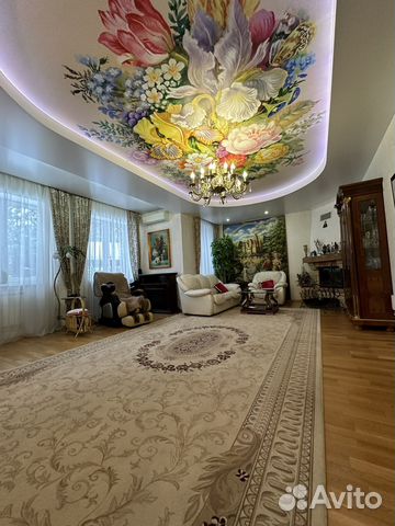 

Дом 330 м²