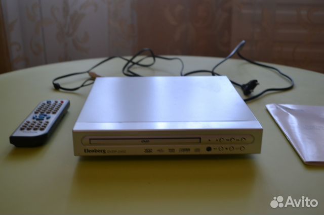 DVD-плеер Elenberg dvdp-2402