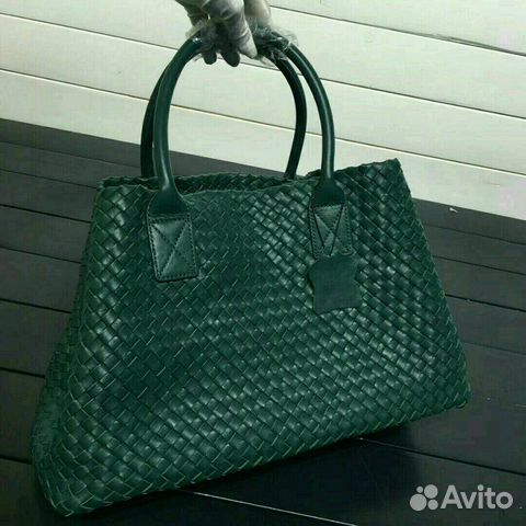 Сумка Bottega Veneta из натуральной кожи. Качество