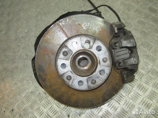 Кулак поворотный передний бмв 3 Е90 325 328 Xi
