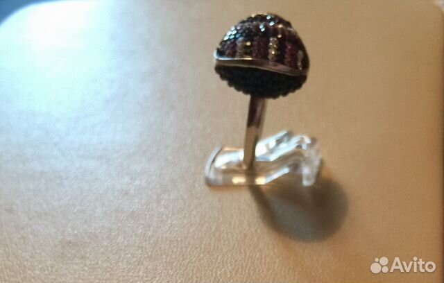 Кольцо из серебра с цирконами