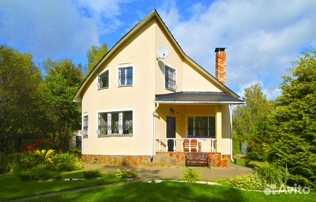 

8-к. коттедж, 360 м²