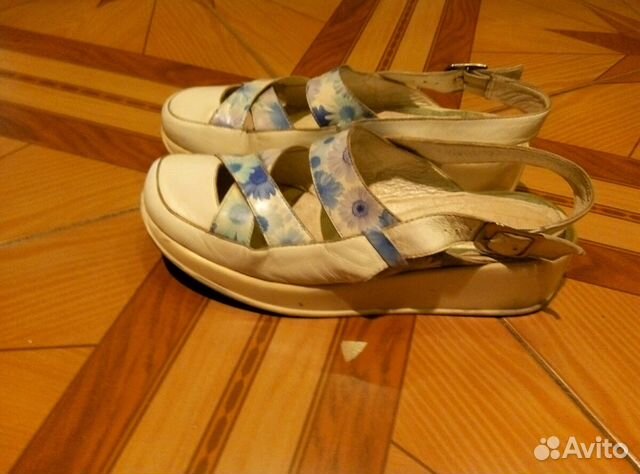 Море обуви 38 разм-босоножки,слипоны,туфли,сапоги