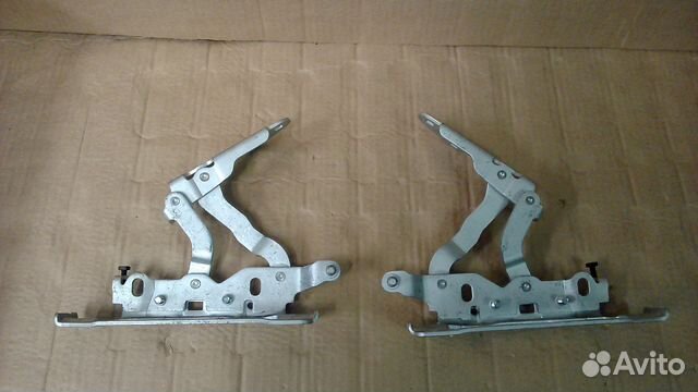 Левая петля прав. петля капот Мерседес 204 212 207 Левая петля прав. петля капот Мерседес 204 212 207