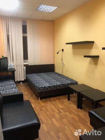 2-к квартира, 62 м², 1/4 эт.