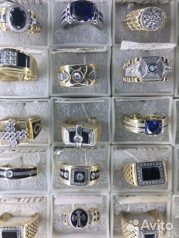 Мужские золотые печатки с бриллиантами Мужские золотые печатки с бриллиантами