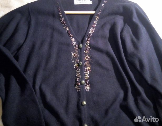 Кофты, новые, раз.48-50 Кофты, новые, раз.48-50